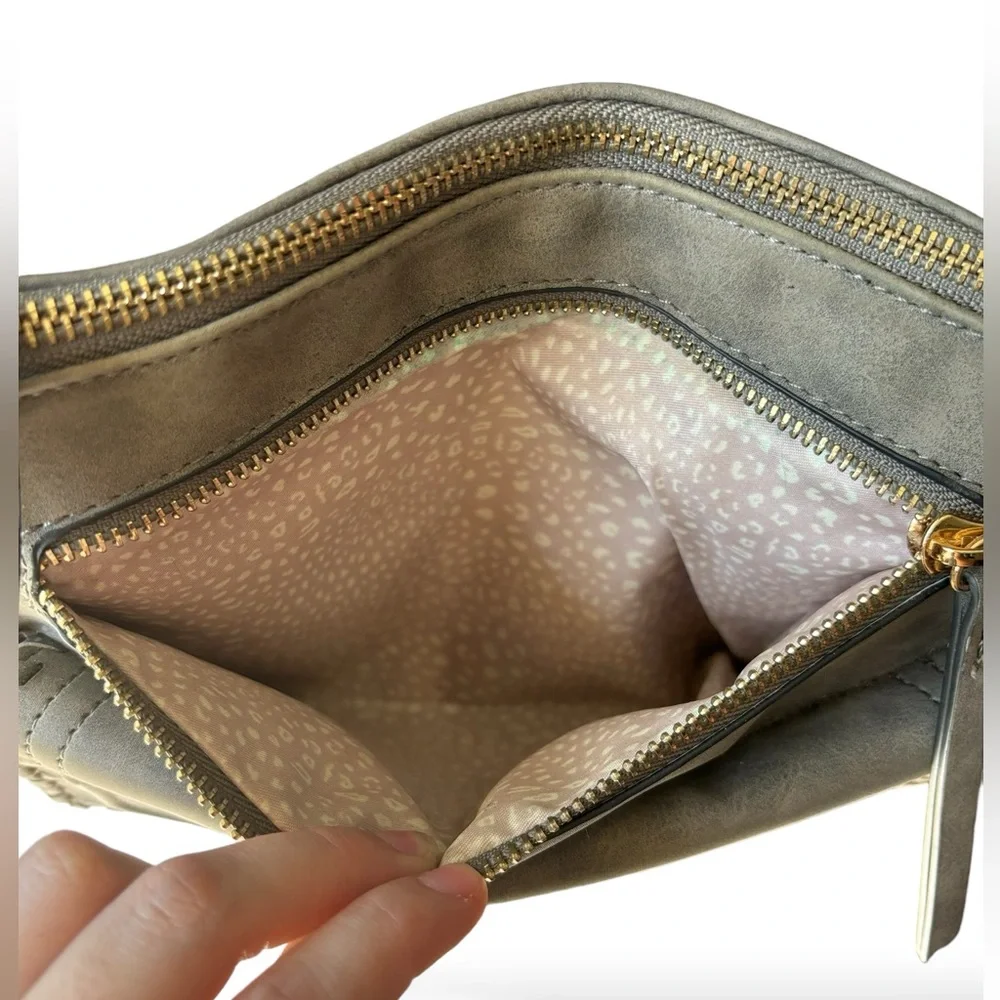 SOLD- VR NYC Braided O-Ring Messenger Crossbody Bag - Light Gray - Picture 12 of 16